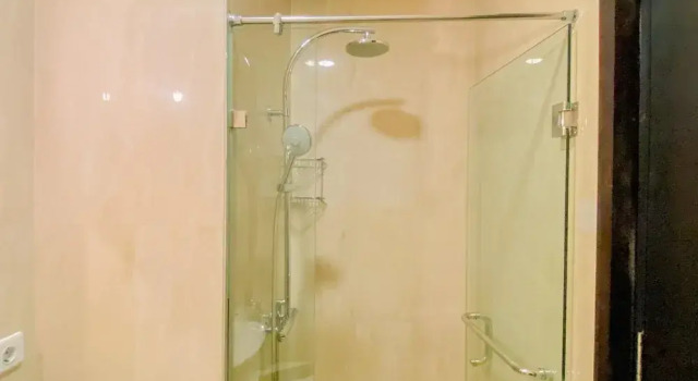 Апартаменты Good And Simply 1Br At Sudirman Suites Apartment