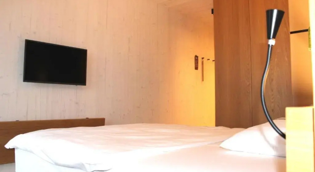 2nd Home Hotel
