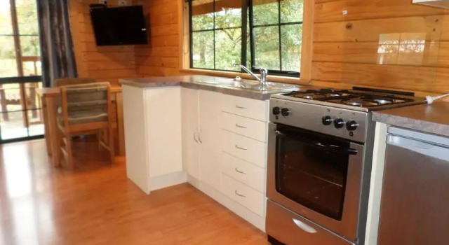 Шале Central Chalets Ltd