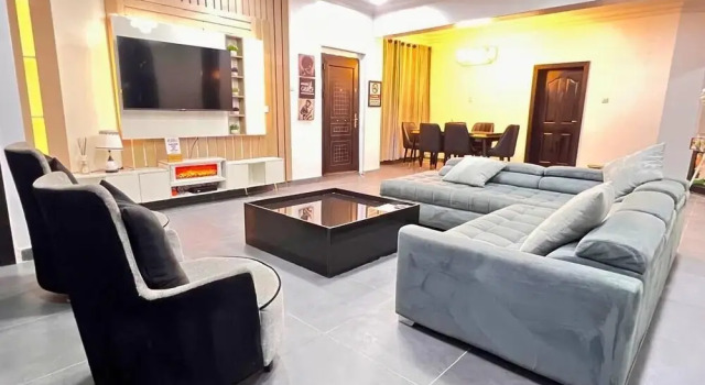Service Apartment Hub