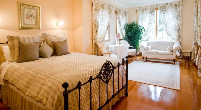 McHardy Lodge, Забронировать Отель Отели Нейпир с бассейном, Бассейн
