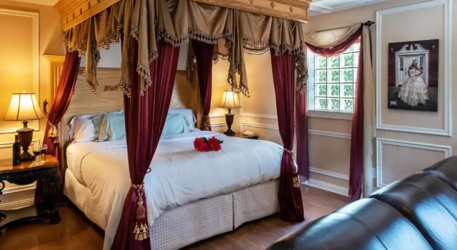 Woodrow House Bed & Breakfast, Buchen Sie Hotel 3-Sterne-Hotels in Lubbock, 3*
