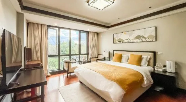 Люкс Lijiang YOLO  Courtyard Villa of Snow Mountain