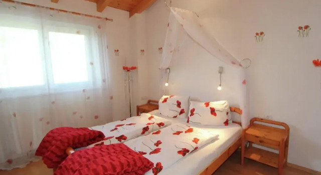 Cozy Chalet With Balcony in Imst, Забронировать Шале Отели Тироля 3 звезды, 3*