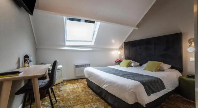 Двухместный номер Standard Logis Hôtel & Restaurant - Les Hauts de Montreuil