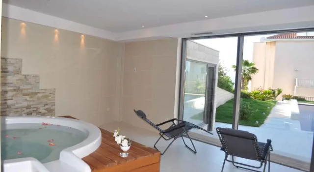 Apartments in Podstire - Insel Brac 42460, Prenota Appartamento Hotel a Croatian Islands con piscina, Piscina