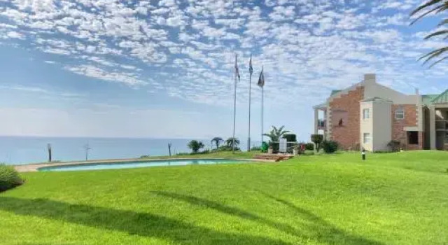 Holiday Paradise @ 252 Brookes Hill Suites