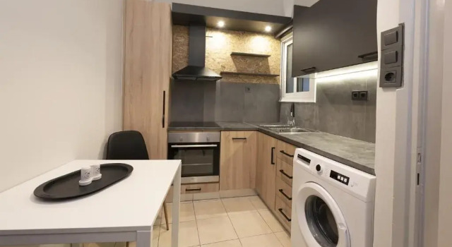Апартаменты с 2 комнатами 2-Bdr Apartment B3