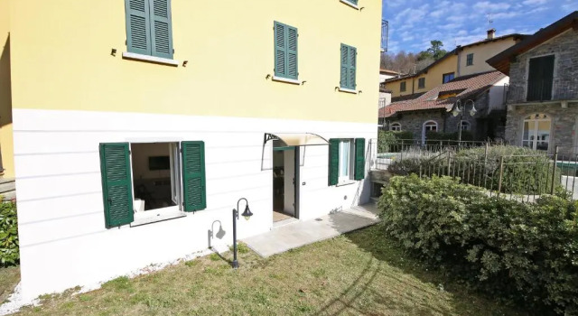 BELLAGIO DREAMS APT, pool, with private garden, near lake, Book Hotel Hotels in Como with a Pool, Swimming Pool