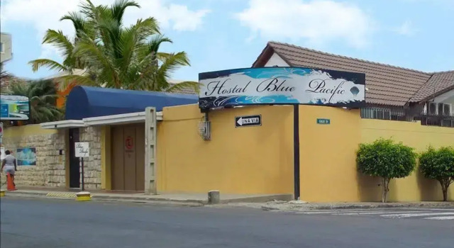 Hostal Blue Pacific