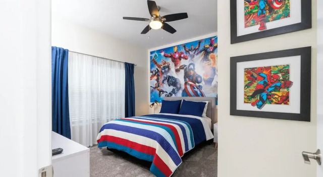 Апартаменты Luxurious Family-friendly 5 Bd 12 Guests w Screened Pool Close to Disney
