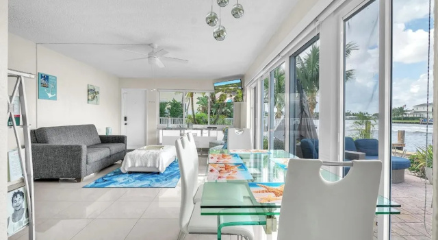 Апартаменты Deluxe с видом на море Seacrest Villas