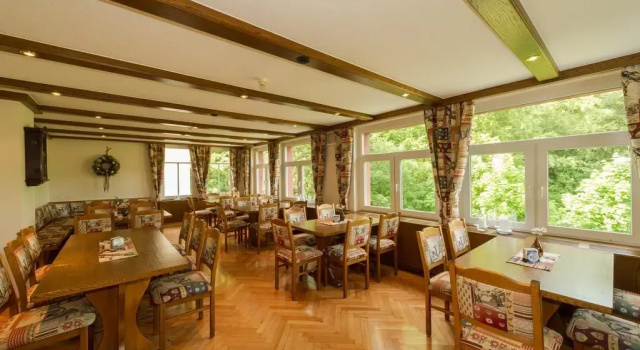 Stiefelburg Der Berghof, Prenota Hotel Hotel 3 stelle a Weimarer Land, 3*
