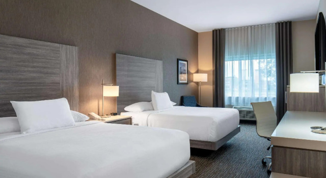 Номер Wingate by Wyndham Kanata West Ottawa