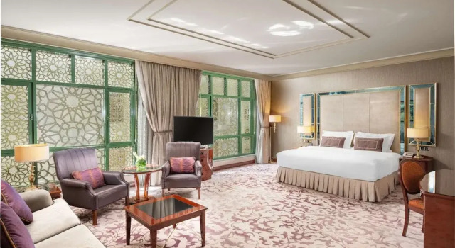 Люкс Presidential Madinah Hilton Hotel