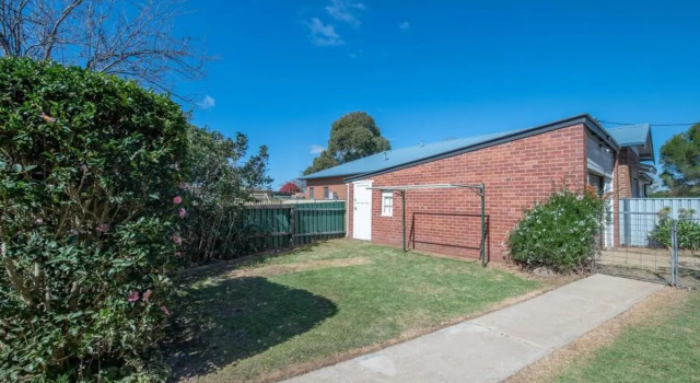 Sweet Caroline Sunny & Spacious Sleeps 6, Reservar Hotel Orange Central West NSW