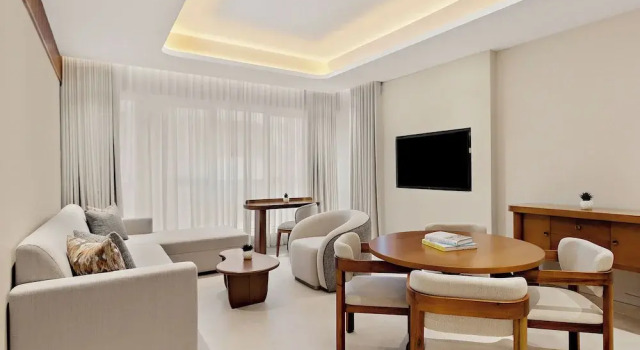 Апартаменты Mercure Abu Dhabi Downtown