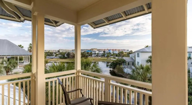 Destin Pointe 3586 - Emerald Breeze Hideaway, Забронировать Отель Отели Дестин с парковкой, рядом с Indian Temple Mound and Museum, Парковка