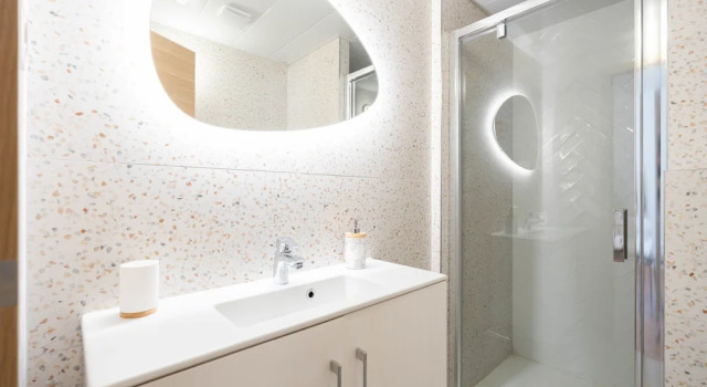 Номер Business Les Petits Pavillons Appartements Standing 1 chambre 4 pers Clim Vieux-Port