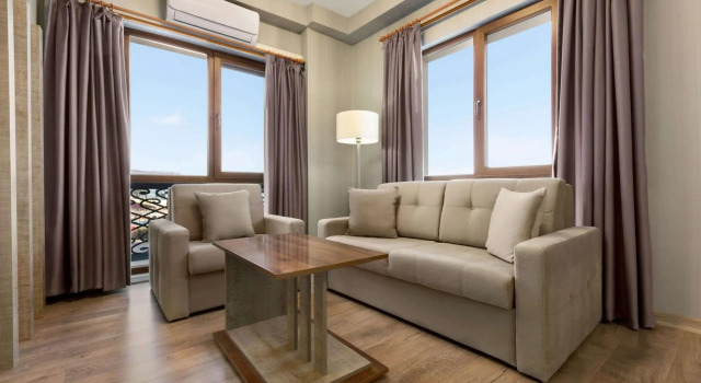 Ramada by Wyndham Van