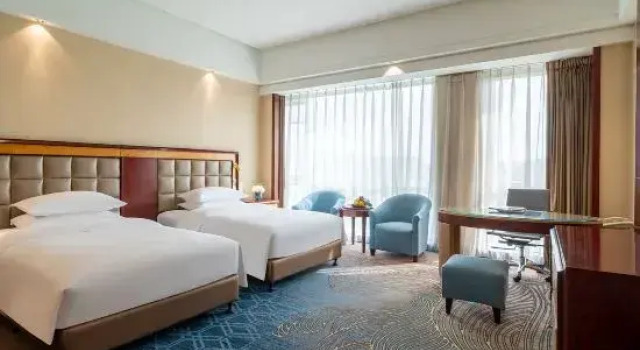 Семейный номер Deluxe Ramada Plaza By Wyndham Taian