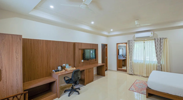 Коттедж Royal Bamboo Saa Sunrrise Wedding & Wellness Resort, Jaipur