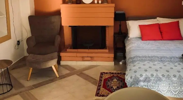 Апартаменты Zacharos Elegant Studio