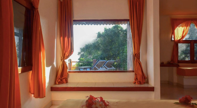 Eva Lanka Hotel