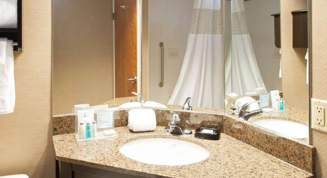Двухместный номер Standard Spark By Hilton Stevensville