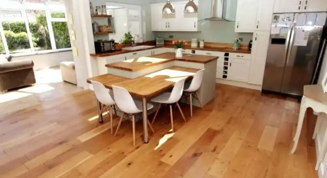 Spacious Family Holiday Property in Paignton, Book Hotel Paignton Devon
