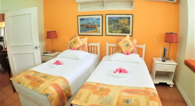 Dreamin, Silver Sands 2BR, Забронировать Отель Отели Ocho Rios Coast 3 звезды, 3*