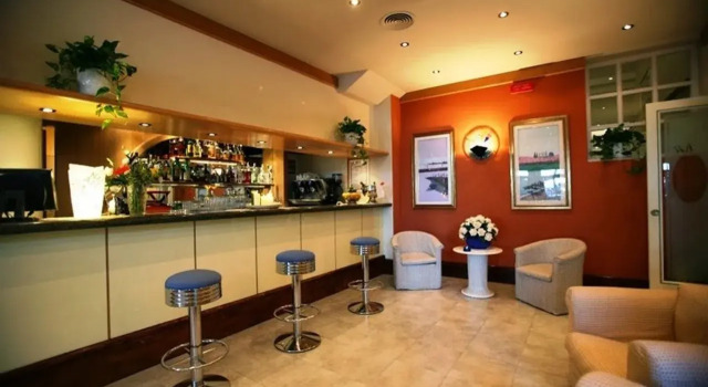 Hotel Excelsior