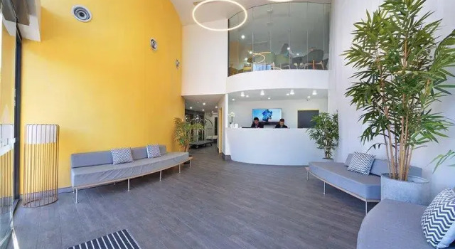 Трёхместный люкс Value Suites Green Square