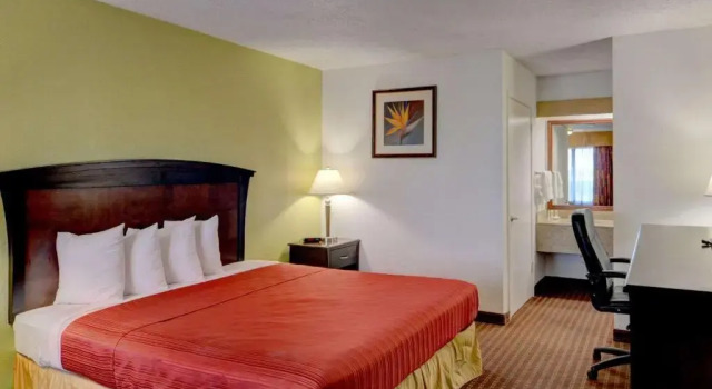 Standard Zimmer Quality Inn