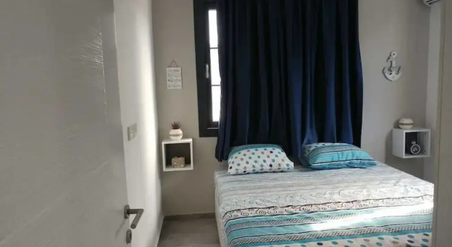 Apt Orangerie Seaside by Amy Villas, Boek Villa Vakantiehuizen in Kyrenia, Cottage