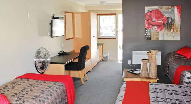 Beachcomber Inn Picton, Забронировать Отель Отели Пиктон с парковкой, Парковка