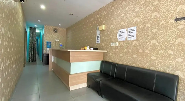 OYO 89760 Harmoni Inn Hotel, Varaa Hotelli Hotellit Johor pysäköinnillä, Pysäköinti