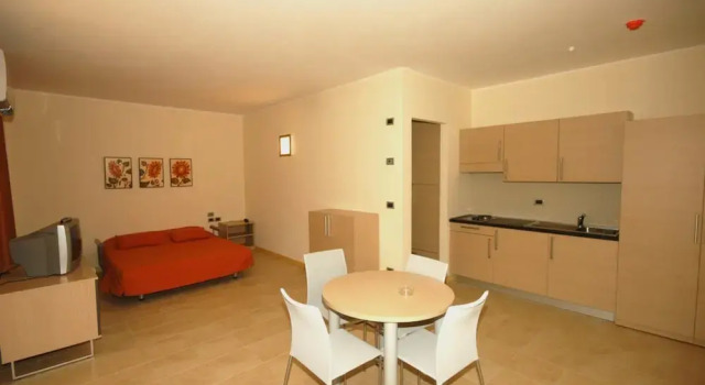 Appartamenti Castellaro, Buchen Sie Ferienwohnung Castellaro Blumenriviera