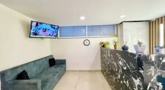 Hotel Govindam Inn - near Temple, Забронировать Отель Удджайн штат Мадхья-Прадеш