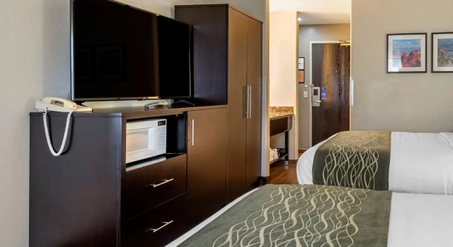 Четырёхместный номер Standard Comfort Inn & Suites Fruita - Grand Junction