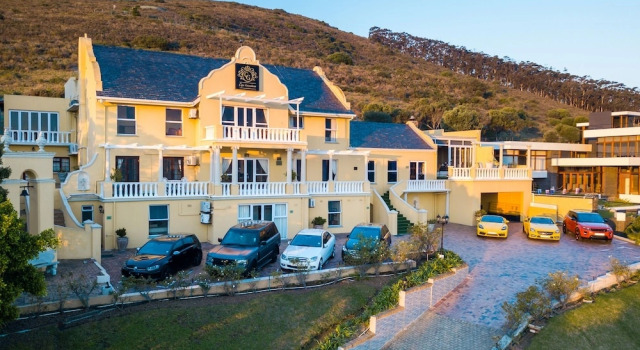 Plattekloof Residence | Island Letting, Забронировать Отель Отели Cape Peninsula с парковкой, Парковка