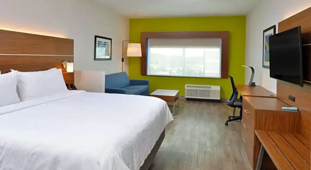 Номер Premium Holiday Inn Express Orlando - South Park by IHG