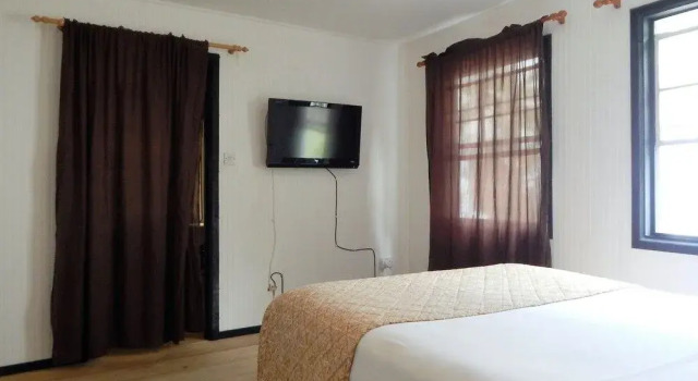 Fsj House, Rezerwuj Hotel Hotele w Fond Bay ze śniadaniem, Śniadanie