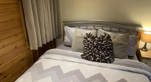Southernwood - Garden Lodge 6, Забронировать Отель Дидкот Оксфордшир, рядом с Железнодорожный музей города Дидкот