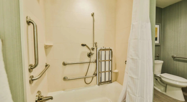 Четырёхместный номер Standard Hilton Garden Inn Murfreesboro