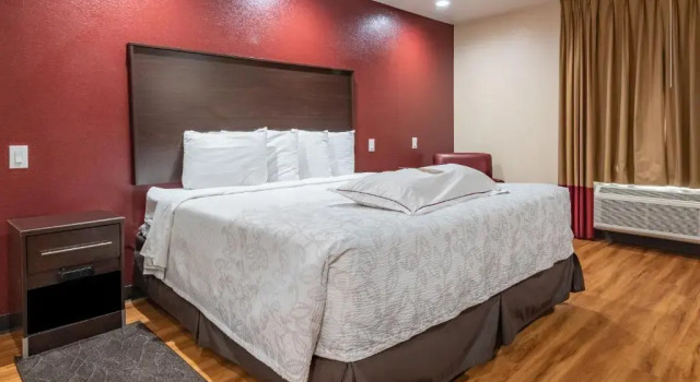 Двухместный номер Premium Red Roof Inn PLUS+ Fort Worth - Burleson
