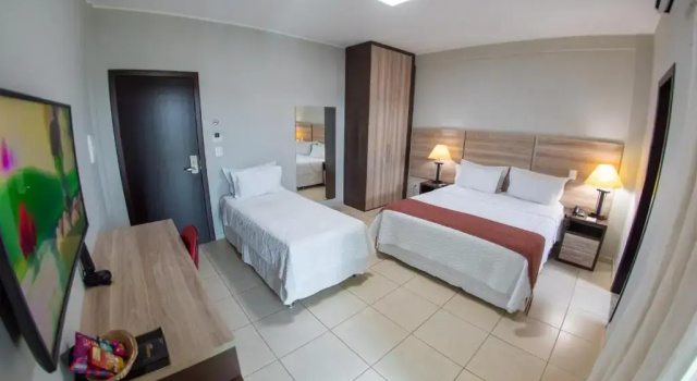 Трёхместный номер Standard Hotel Eldorado