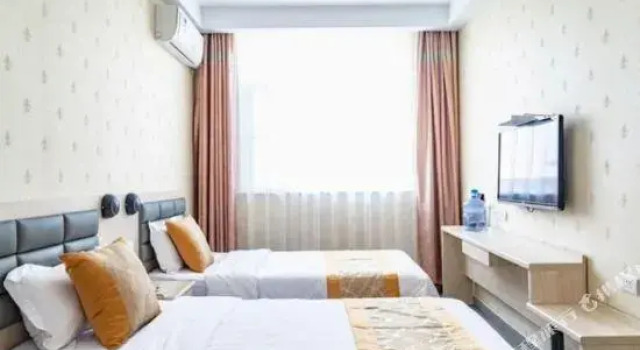 Super 8 Hotel (Kaifeng Millennium City Park Huanghe Street), Book Hotel Kaifeng Henan