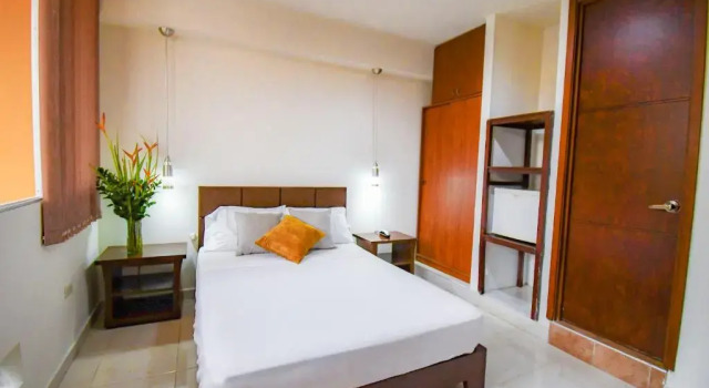 Номер Standard Hotel Mónaco Armenia