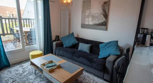 Flat With Balcony 7min From The Beach, Забронировать Отель Кабур 